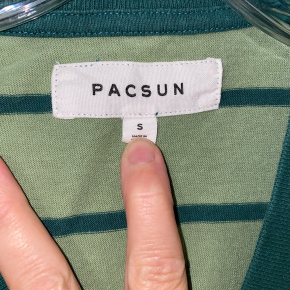 PacSun Green Striped Short Sleeve Tee - Picture 2 of 3